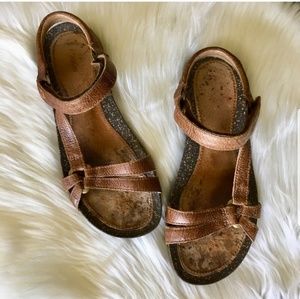Size 8 Teva leather sandals